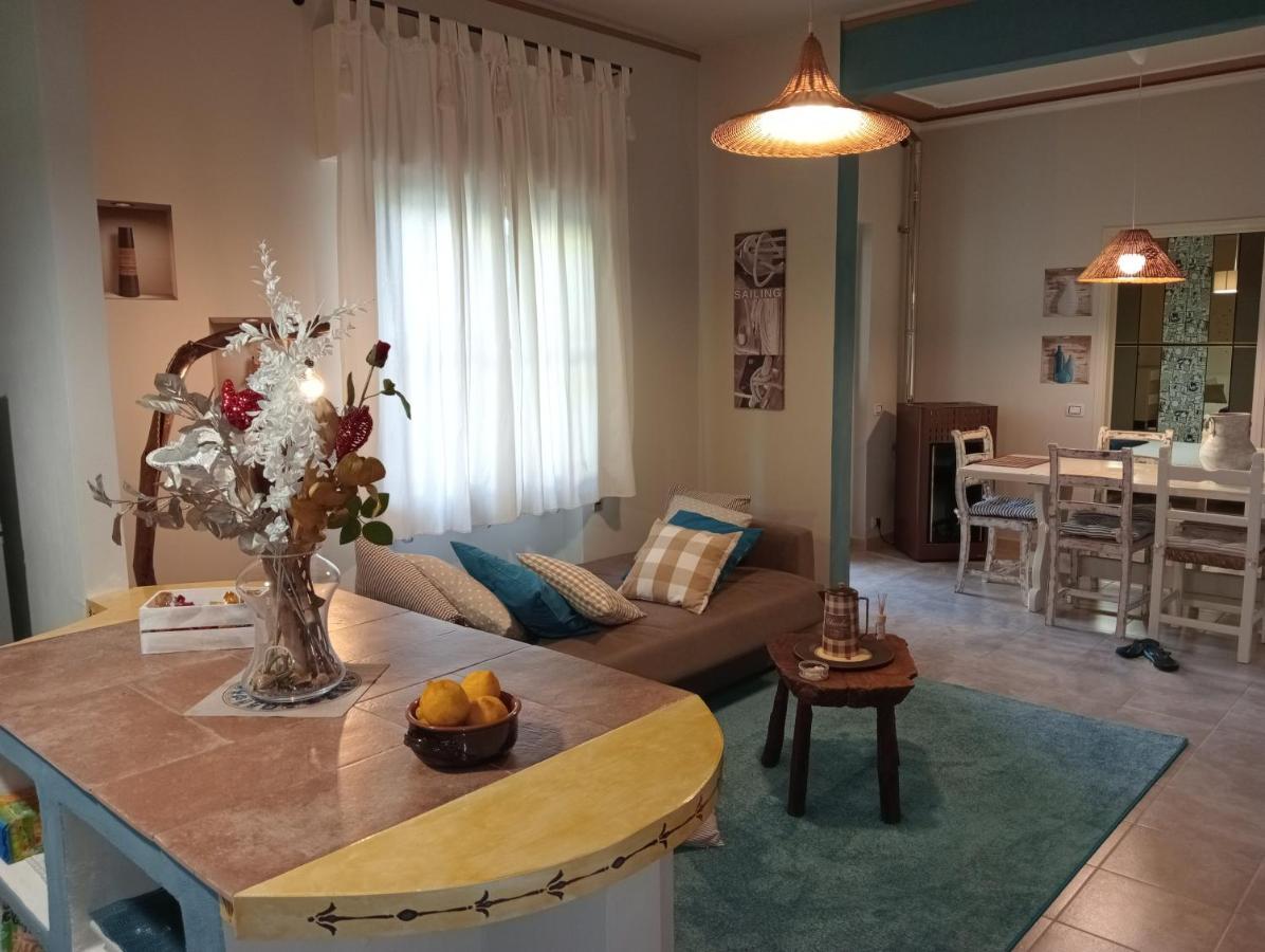 Casa Guanita Apartment Uzzano Ngoại thất bức ảnh